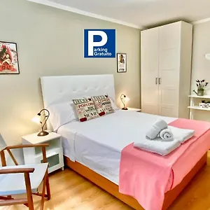 Con Parking Gratis En El Centro, 2 , Almería Espagne